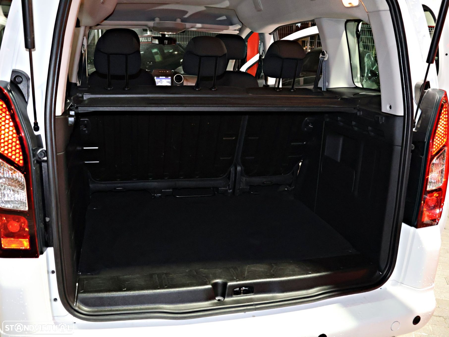 Peugeot Partner 1.6 BlueHDi Confort - 34