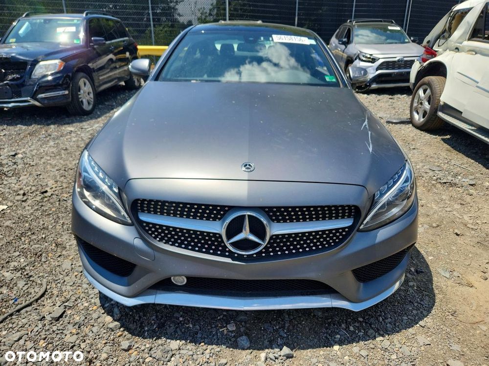 Mercedes-Benz Klasa C 300 9G-TRONIC AMG Line - 2
