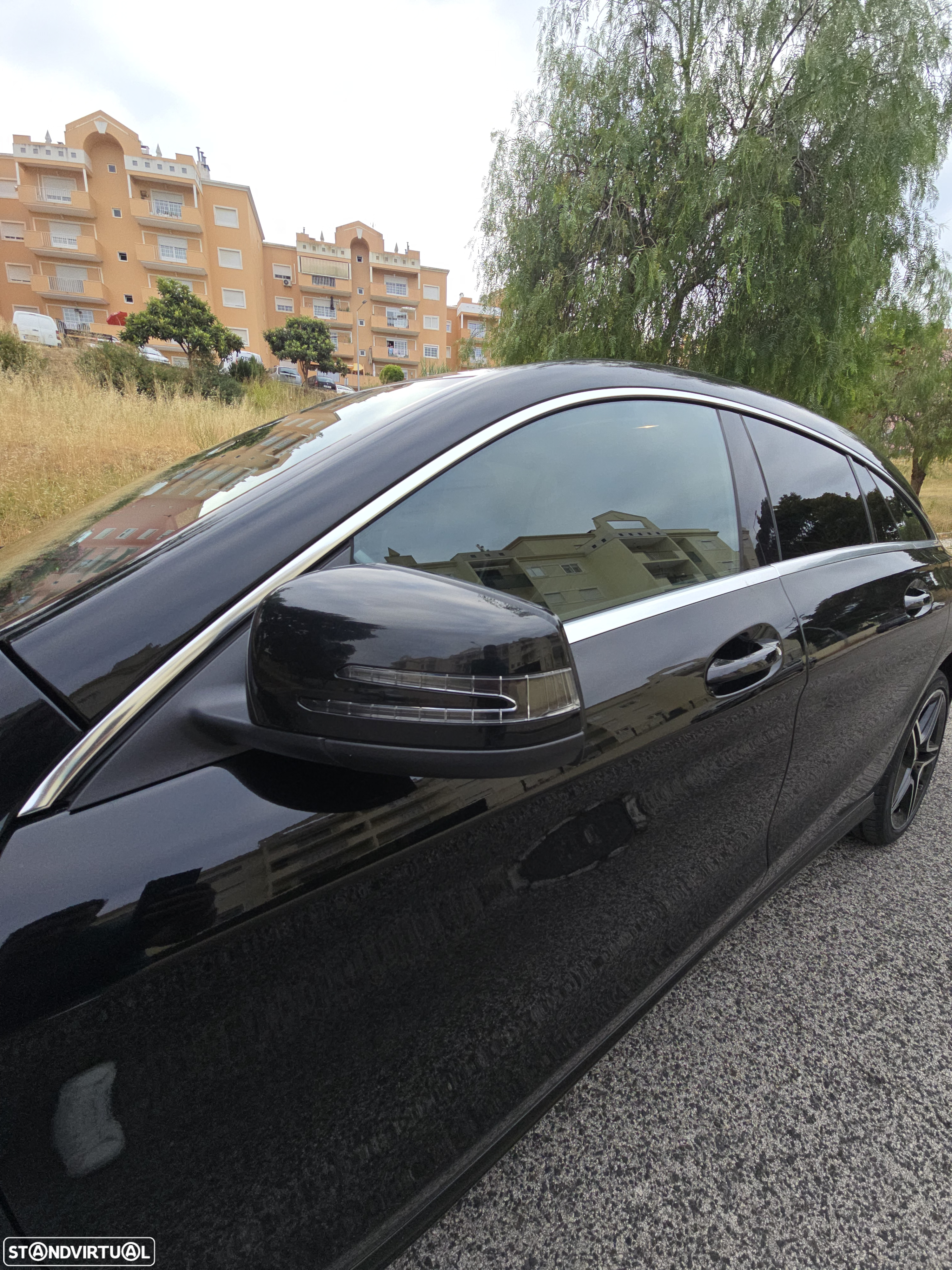 Mercedes-Benz CLA 200 d Shooting Brake Urban Aut. - 35