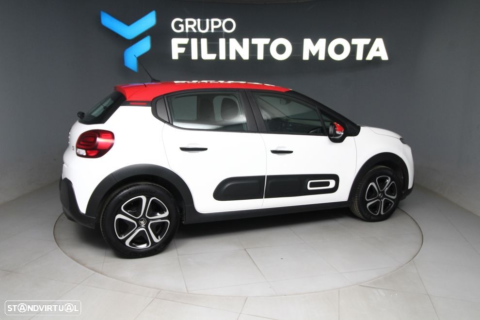 Citroën C3 1.2 PureTech Shine - 2