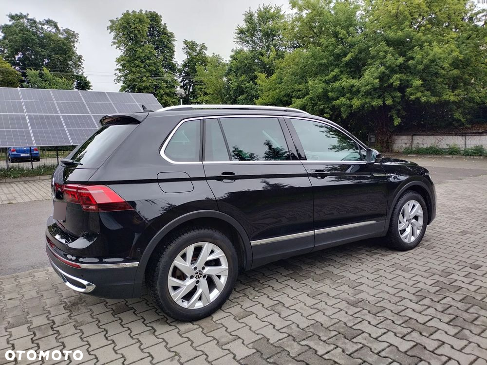 Volkswagen Tiguan 2.0 TDI Elegance DSG - 9