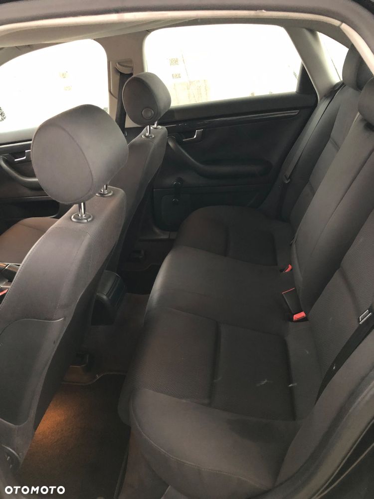 Audi A4 Limousine - 19