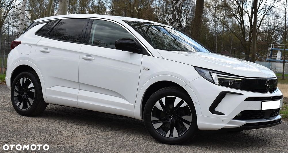 Opel Grandland X 1.5 D Start/Stop Automatik Business Elegance - 2