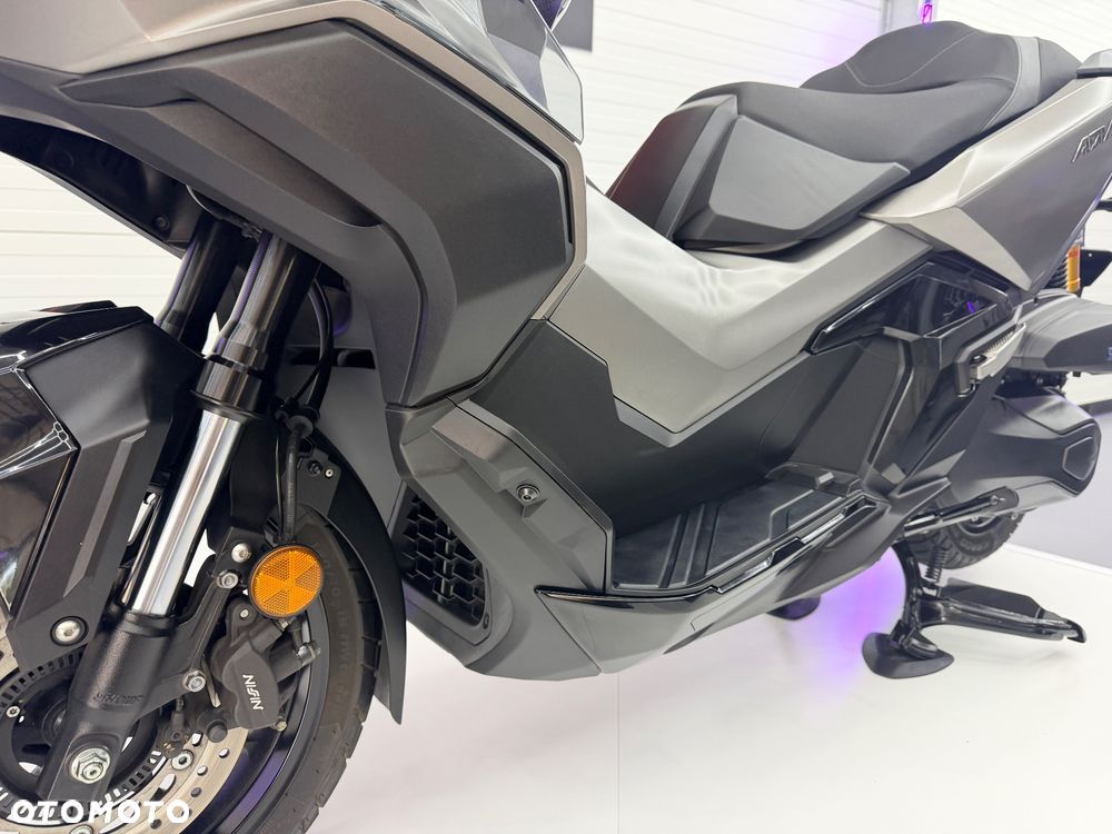 Honda ADV350 - 34