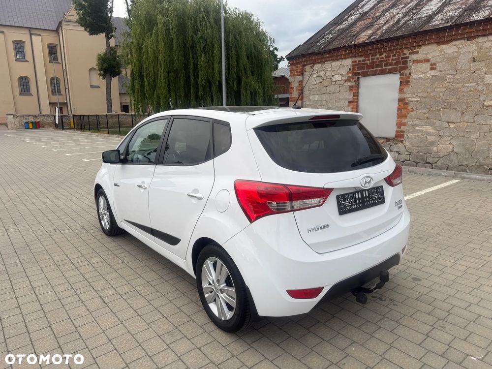 Hyundai ix20 - 3