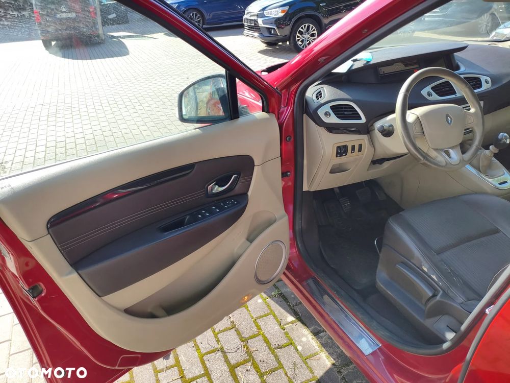Renault Scenic 2010 photo 3