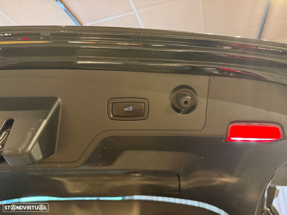 Porsche Panamera Sport Turismo 4 E-Hybrid Platinum Edition - 34