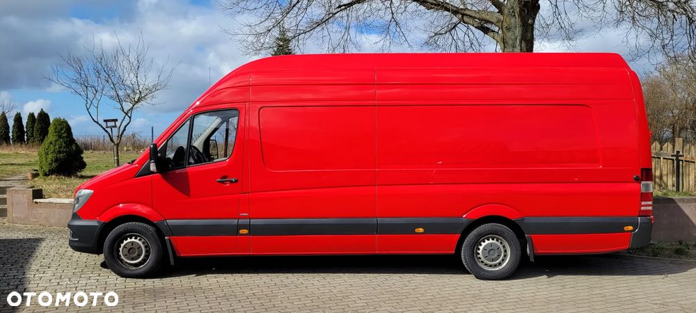 Mercedes-Benz Sprinter - 4