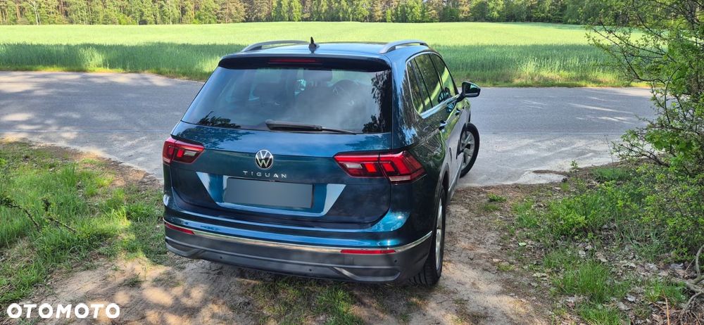 Volkswagen Tiguan - 4