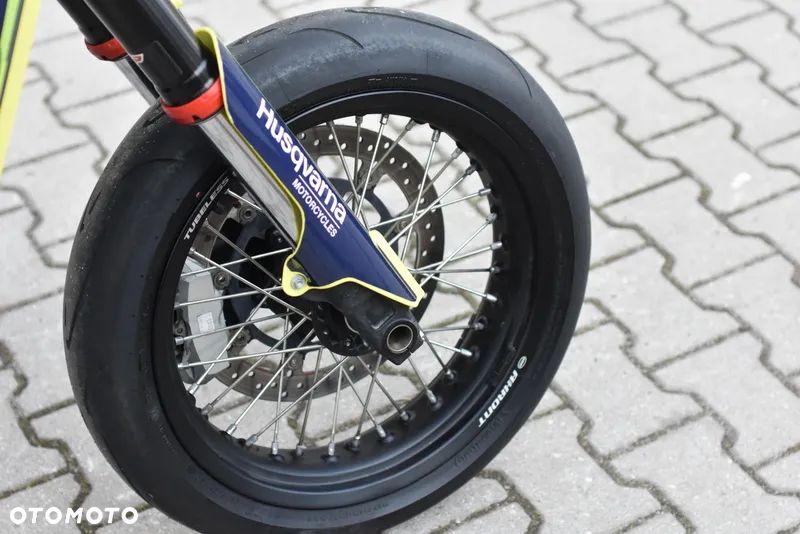 Husqvarna 701 - 12