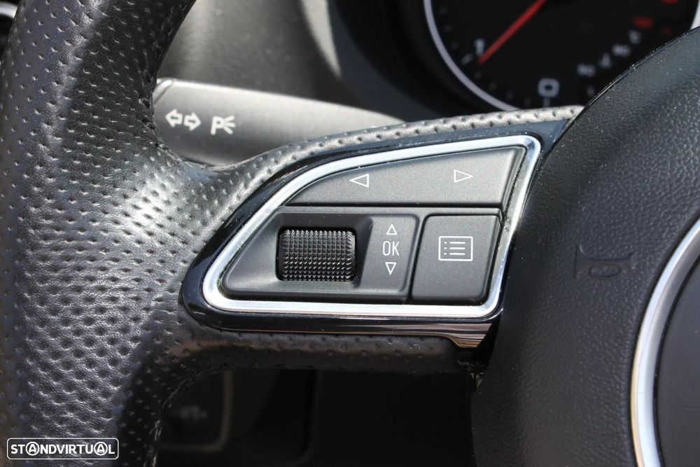 Audi A3 1.6 TDI Attraction Ultra - 27