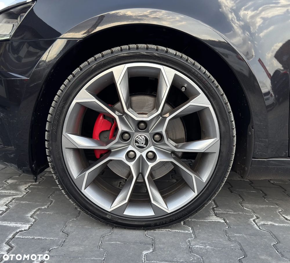 Skoda Octavia 2.0 TDI 4x4 DSG RS - 13