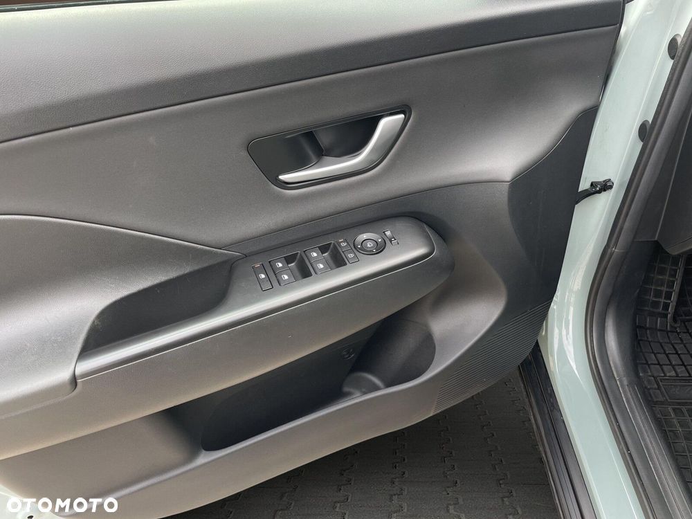 Hyundai Kona 1.6 T-GDI Executive DCT - 11