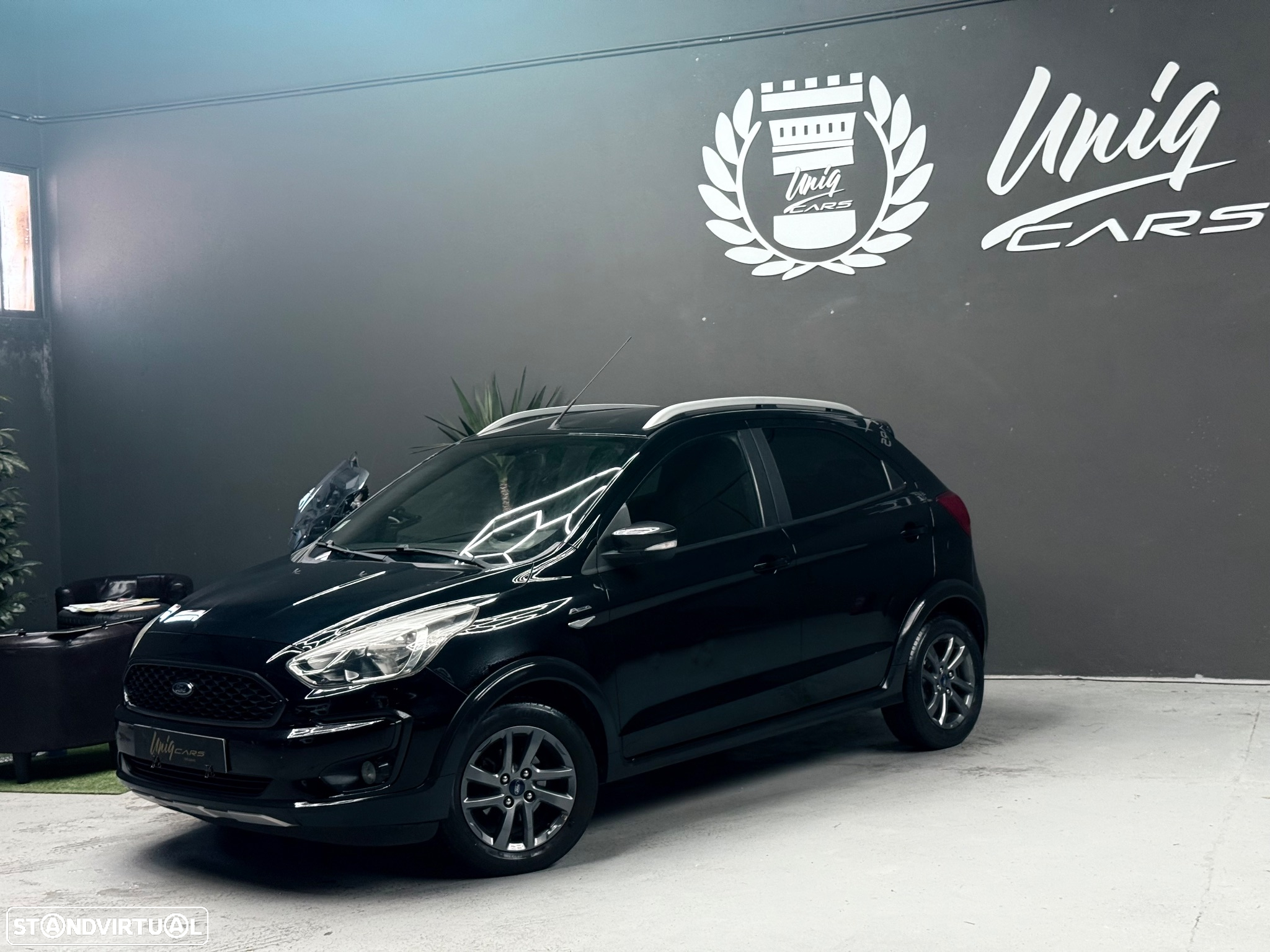 Ford KA+ 1.2 Ti-VCT Black & White Edition - 16