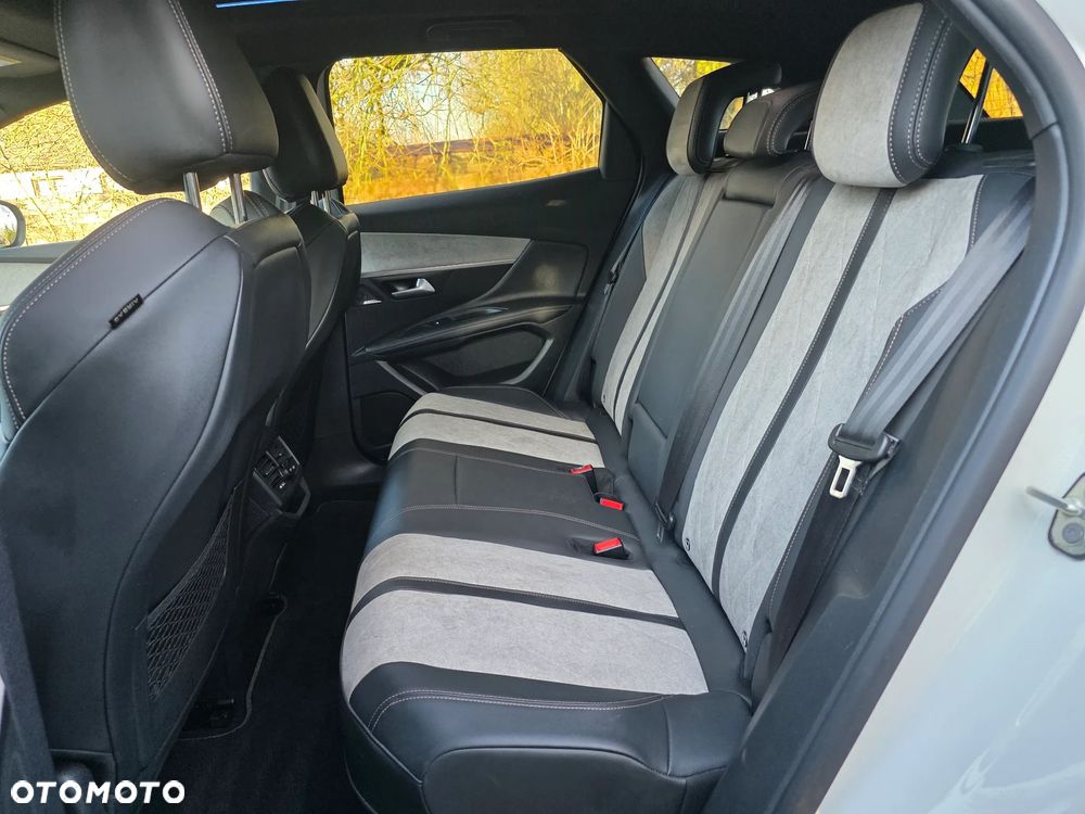 Peugeot 3008 1.6 PureTech Hybrid4 PHEV GT S&S EAT8 - 15