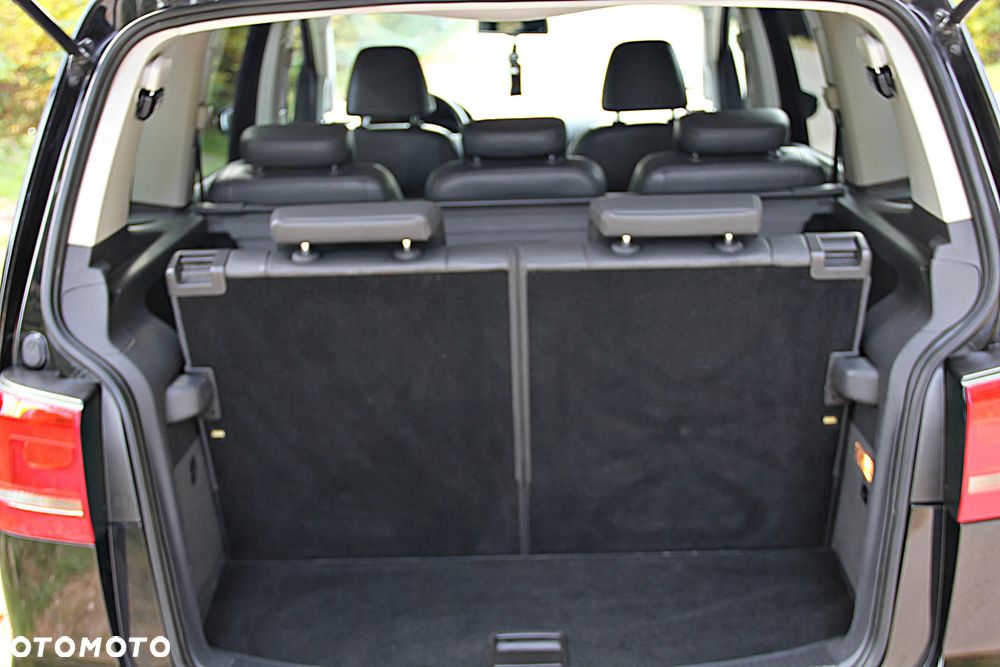 Volkswagen Touran 2.0 TDI DPF Comfortline - 35