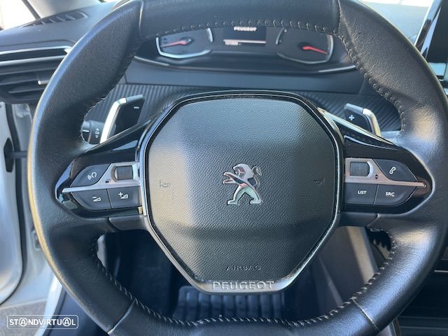 Peugeot 208 PureTech 100 EAT8 Active Pack - 16