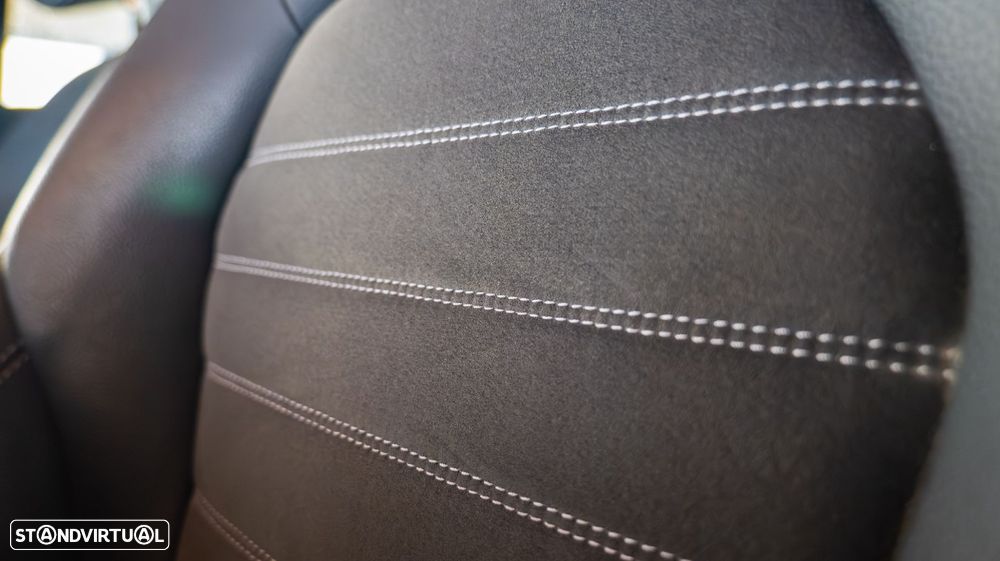 Mercedes-Benz GLC 300 de Coupe 4Matic 9G-TRONIC AMG Line Plus - 34