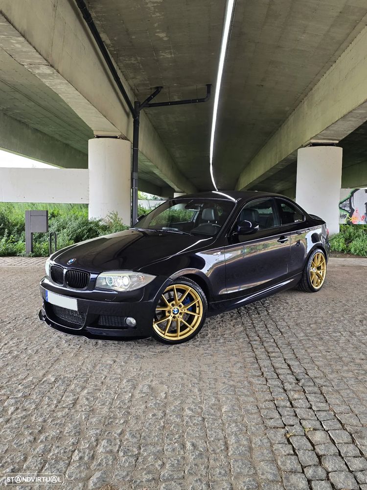 BMW 118 d Coupe Limited Edition Lifestyle c/ M Sport Pack