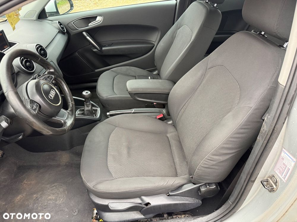 Audi A1 3-drzwiowe 1.6 TDI S line Sportpaket - 14