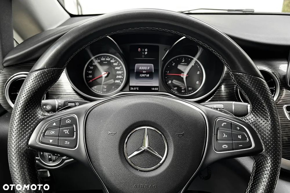Mercedes-Benz Klasa V 300 d 4-Matic Avantgarde 9G-Tronic (d³ugi) - 14