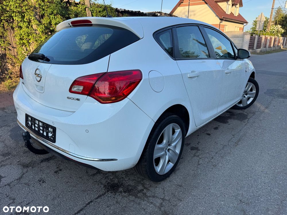 Opel Astra 1.4 ecoFLEX Start/Stop Active - 2