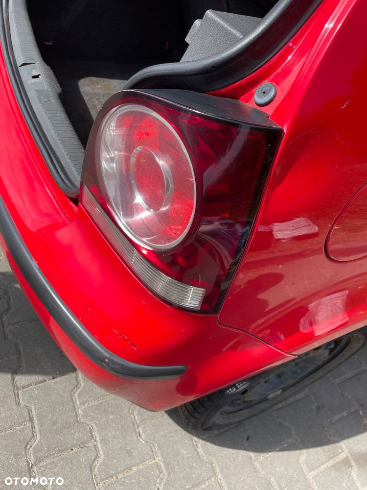 Volkswagen Polo 1.4 16V Comfortline - 17