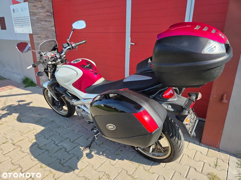 Suzuki SV - 6