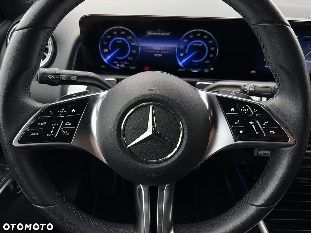 Mercedes-Benz EQB 300 70.5kWh 4-Matic Progressive - 20