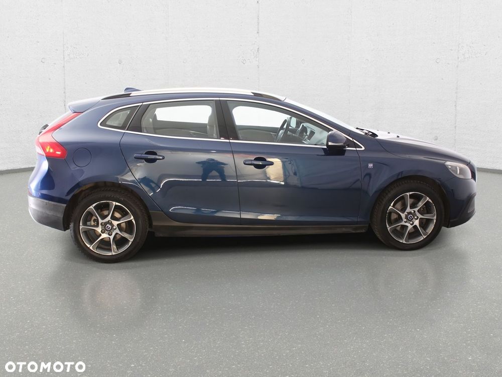 Volvo V40 - 6