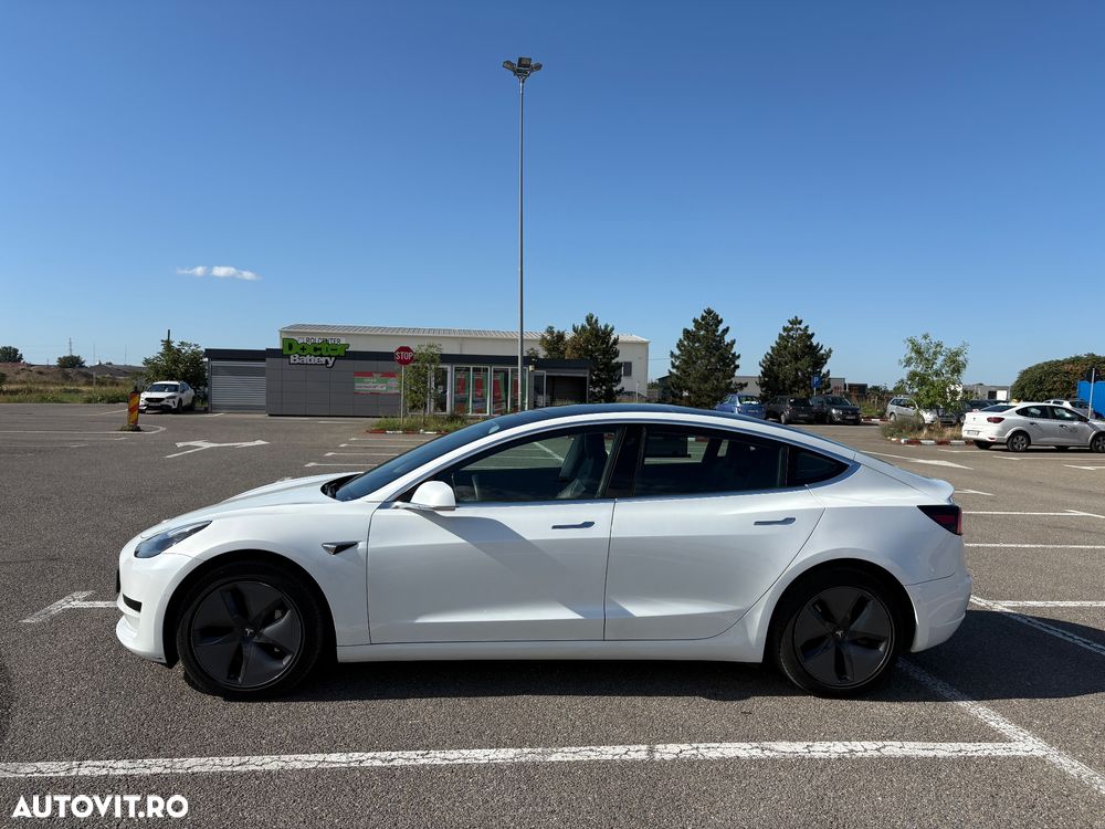 Tesla Model 3 Standard Reichweite Plus Hinterradantrieb - 6