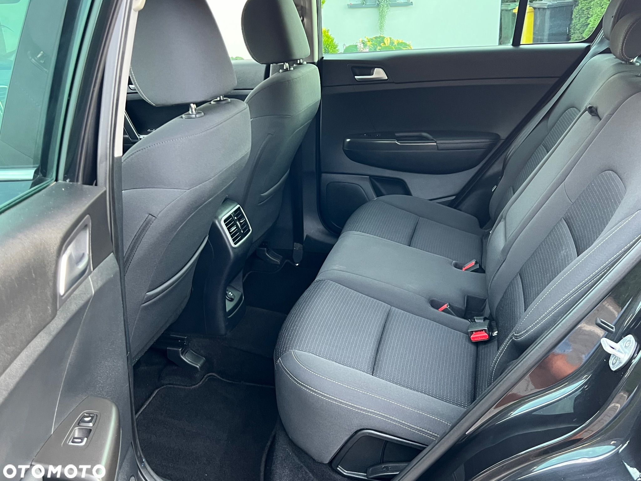 Kia Sportage 1.6 T-GDI L Business Line Plus 2WD - 24