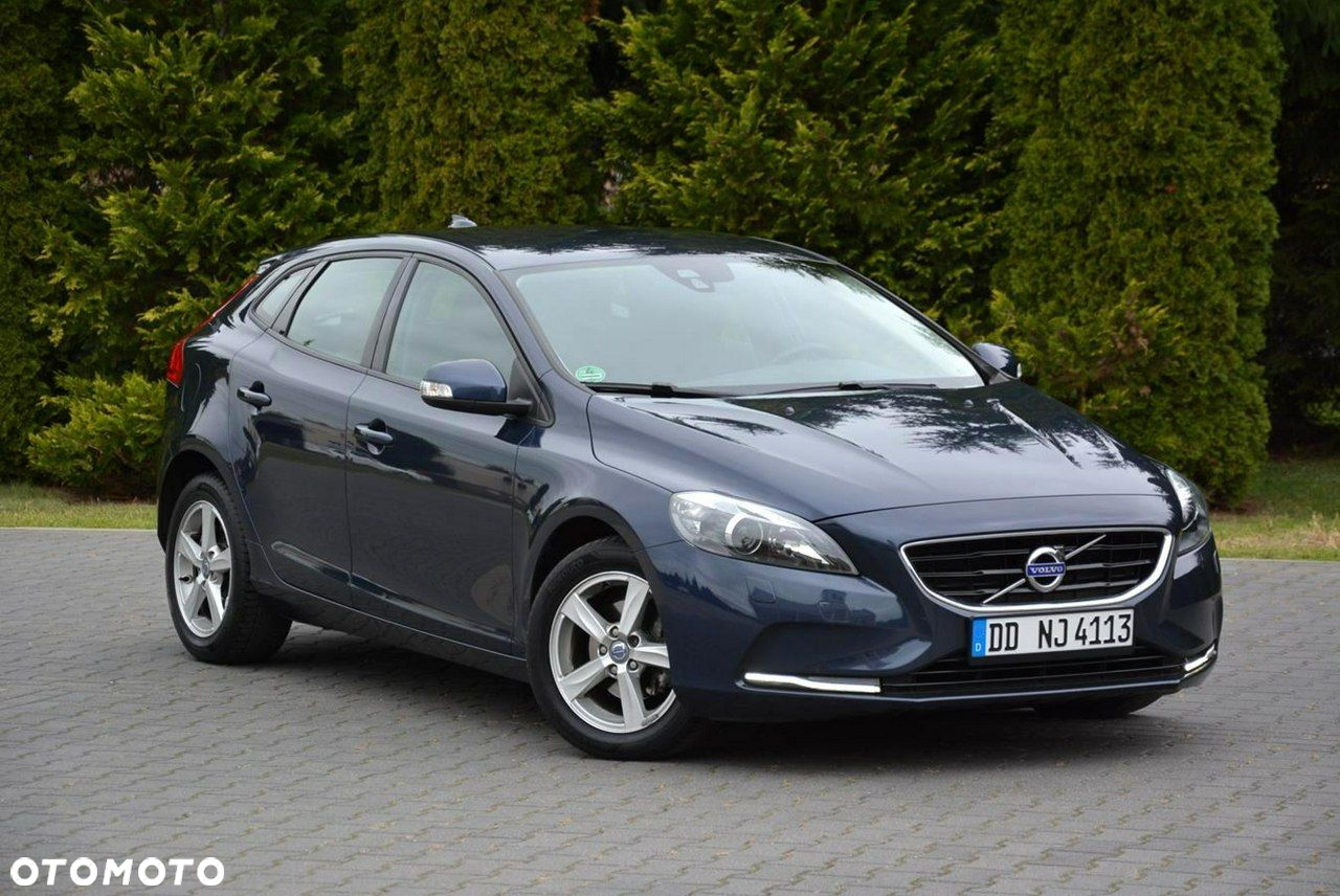 Volvo V40 - 2