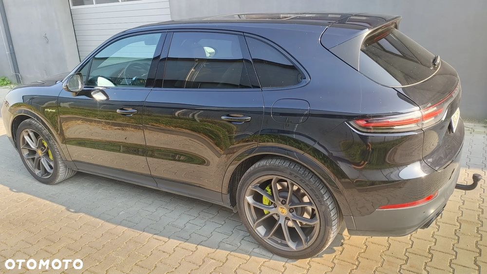 Porsche Cayenne E-Hybrid - 5