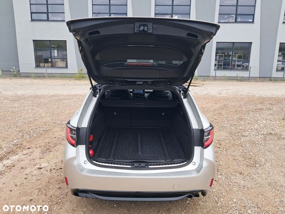 Toyota Corolla 2.0 Hybrid GR Sport - 9