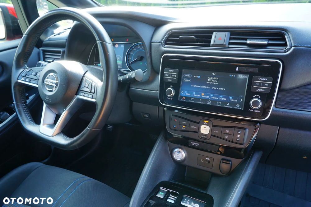 Nissan Leaf 40kWh Acenta - 23