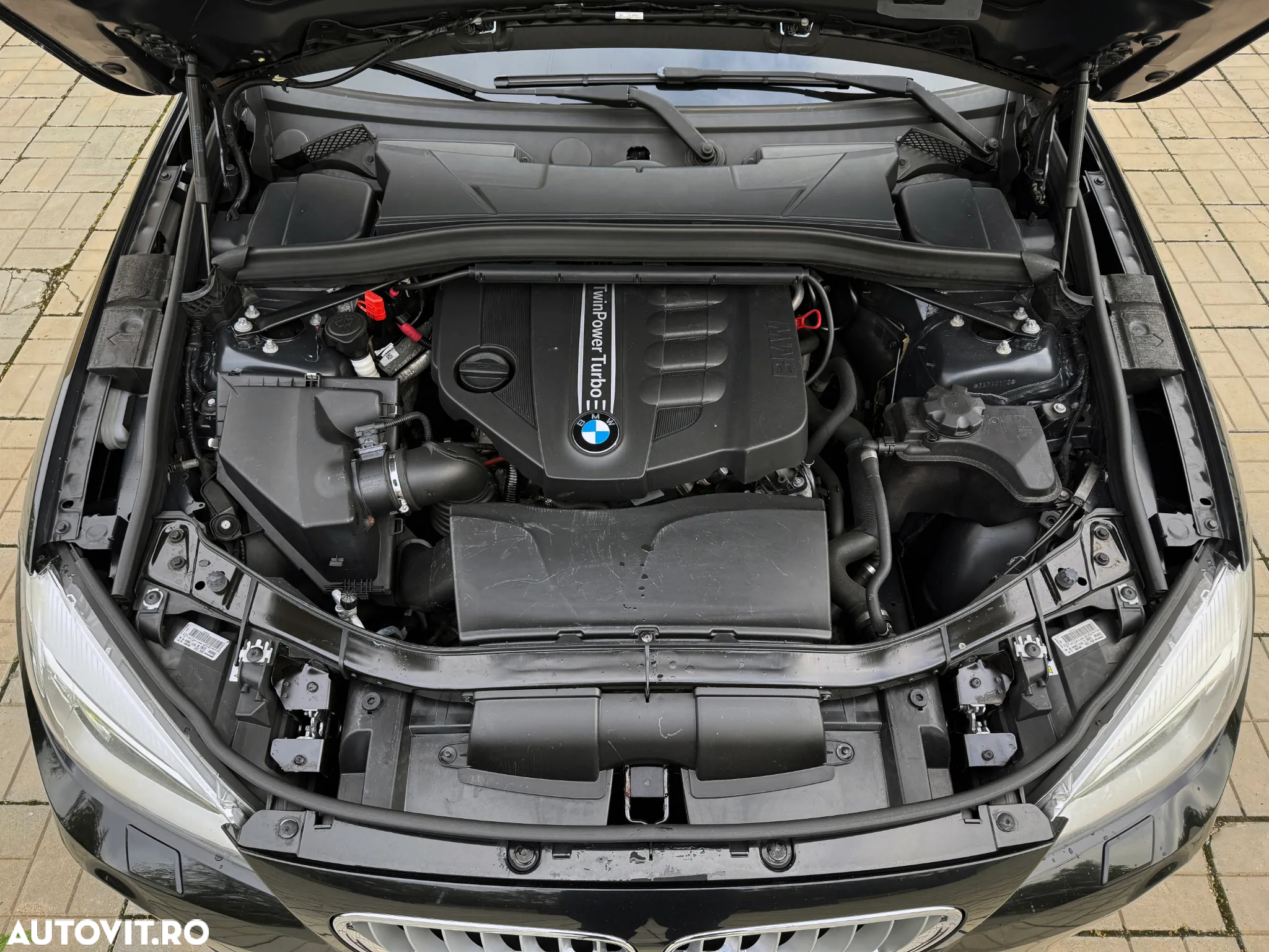 BMW X1 sDrive18d Aut. xLine - 18