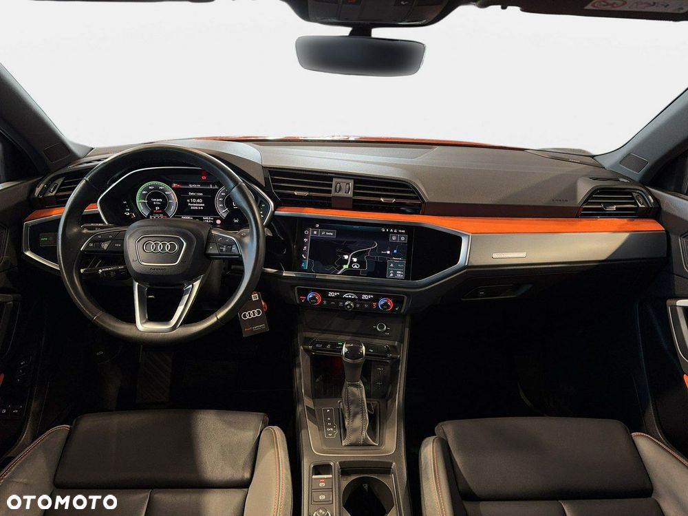 Audi Q3 - 22