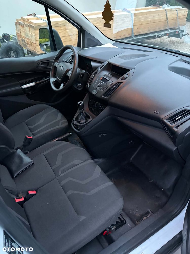 Ford Transit Connect - 16