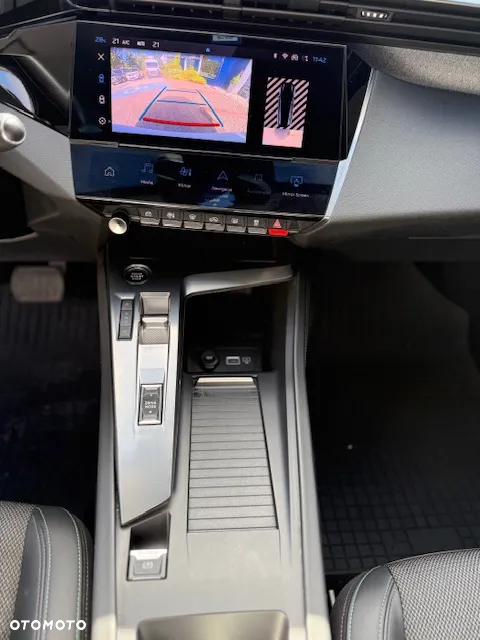 Peugeot 308 SW 1.2 PureTech GPF Allure Pack S&S EAT8 - 17