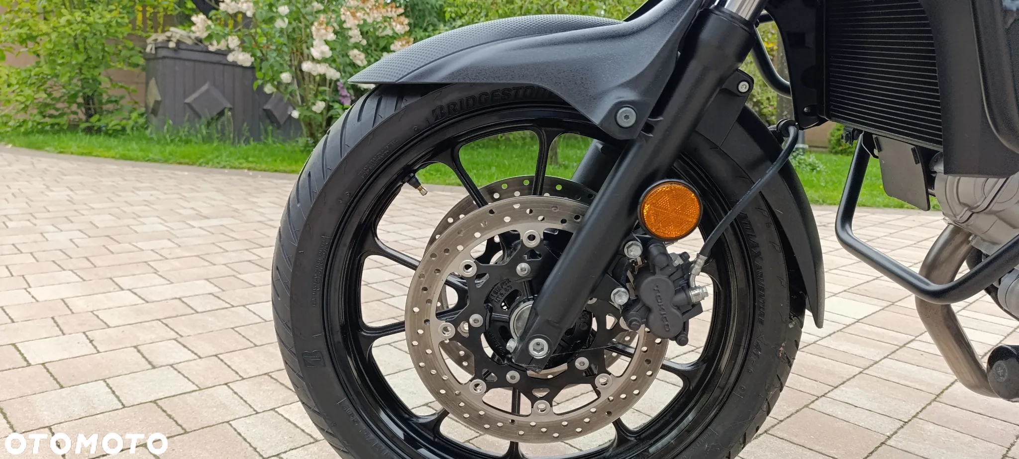 Suzuki V-STROM - 39