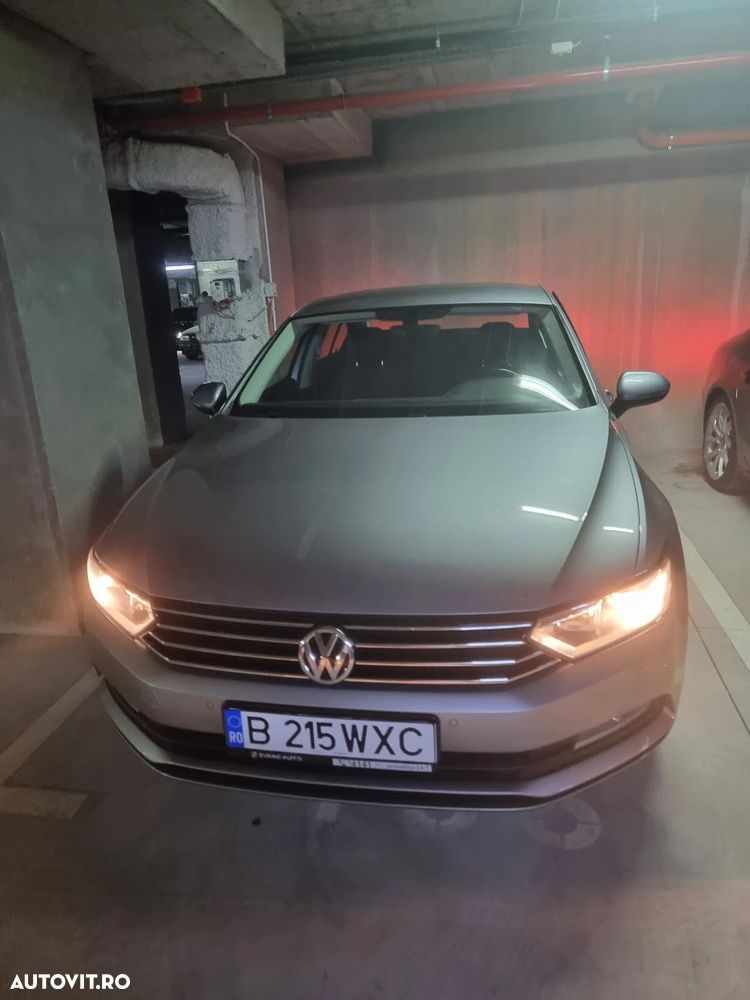 Volkswagen Passat 2.0 TDI Trendline - 37