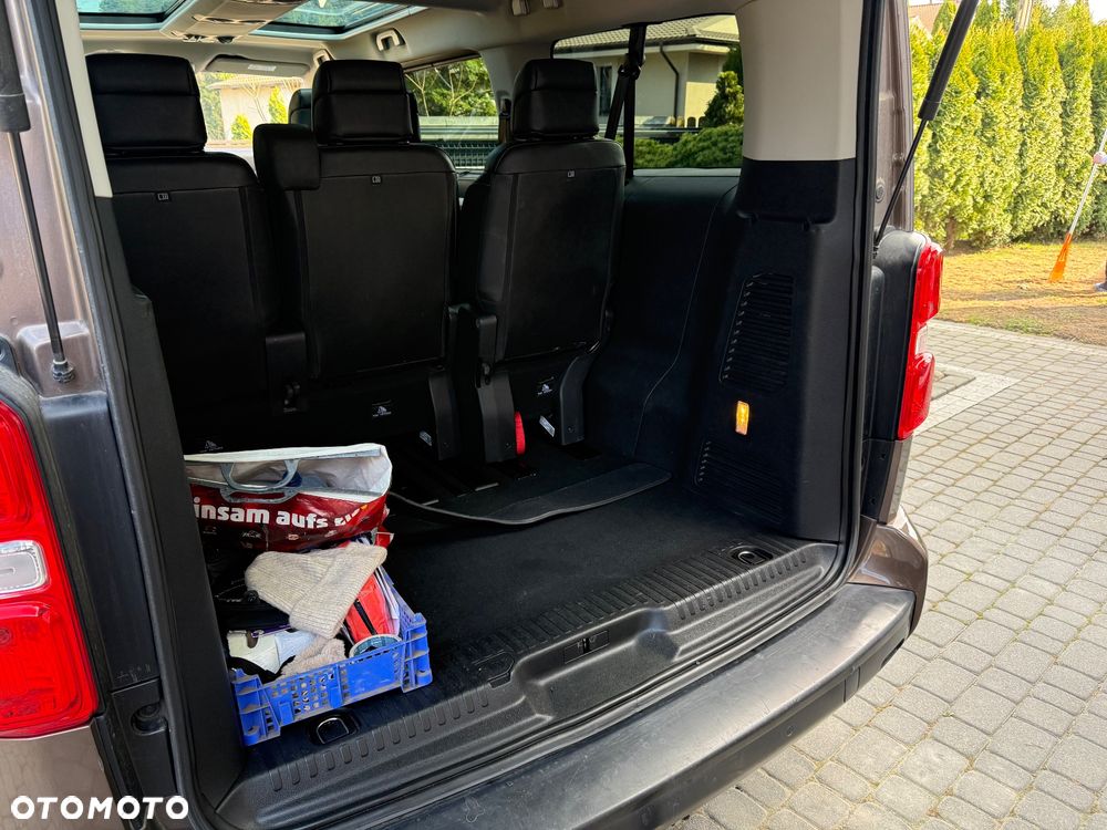 Peugeot Traveller 2.0 BlueHDi Long Business Vip - 8