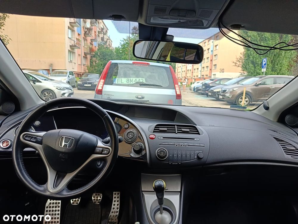 Honda Civic 1.4i-DSi - 11