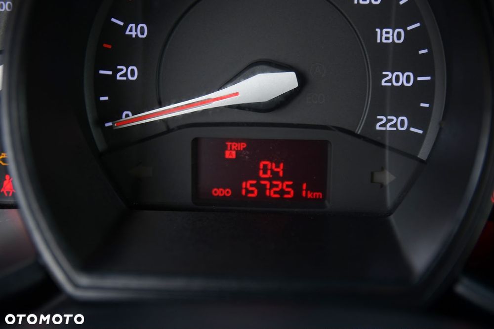 Kia Rio - 24