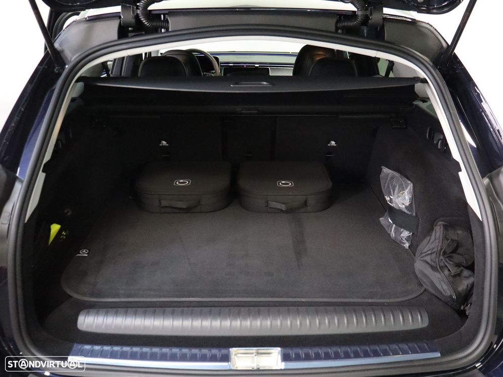 Mercedes-Benz E 300 de 4Matic All-Terrain - 21