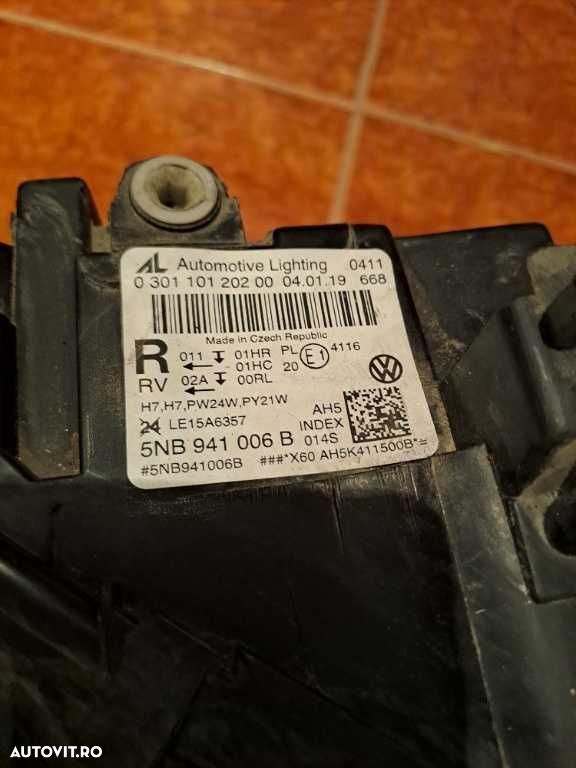 Far dreapta VW Tiguan an 2016-2019 original cod 5NB941006B - 5