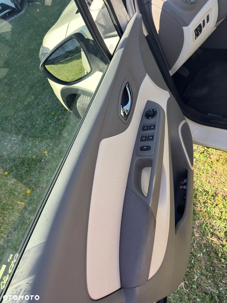 Renault Captur 0.9 Energy TCe Zen - 17