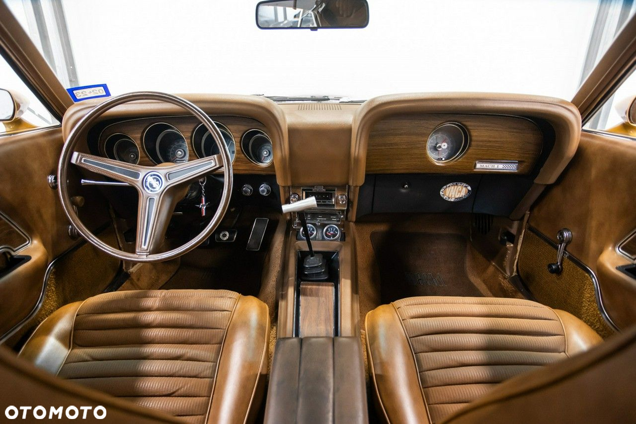 Ford Mustang - 26