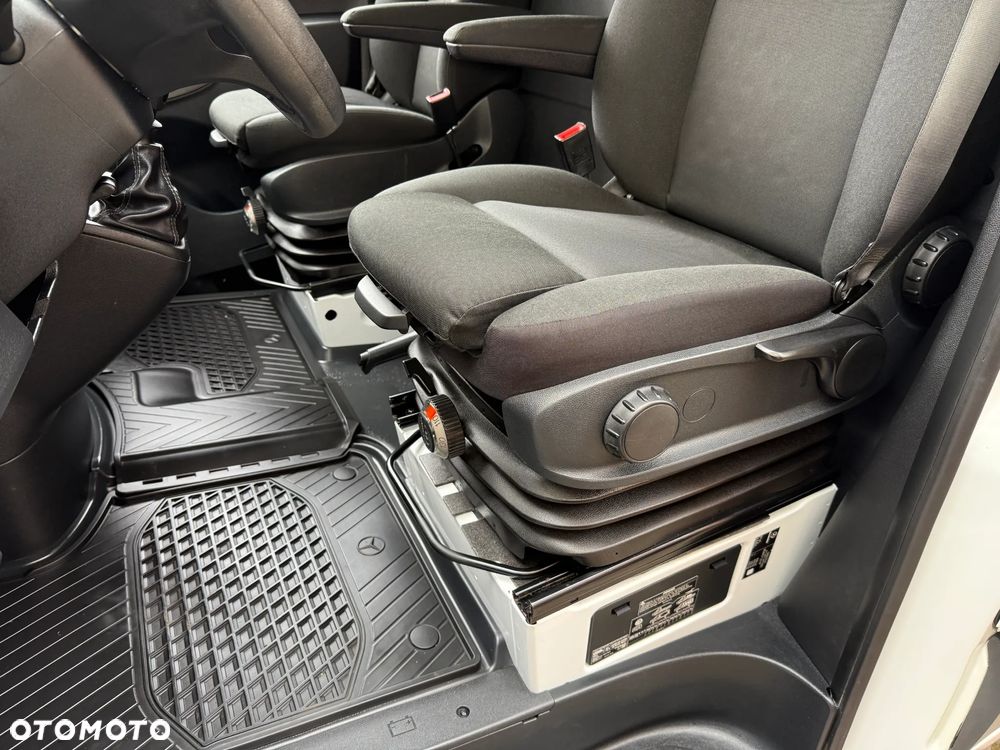 Mercedes-Benz Sprinter 316 Izoterma - 21